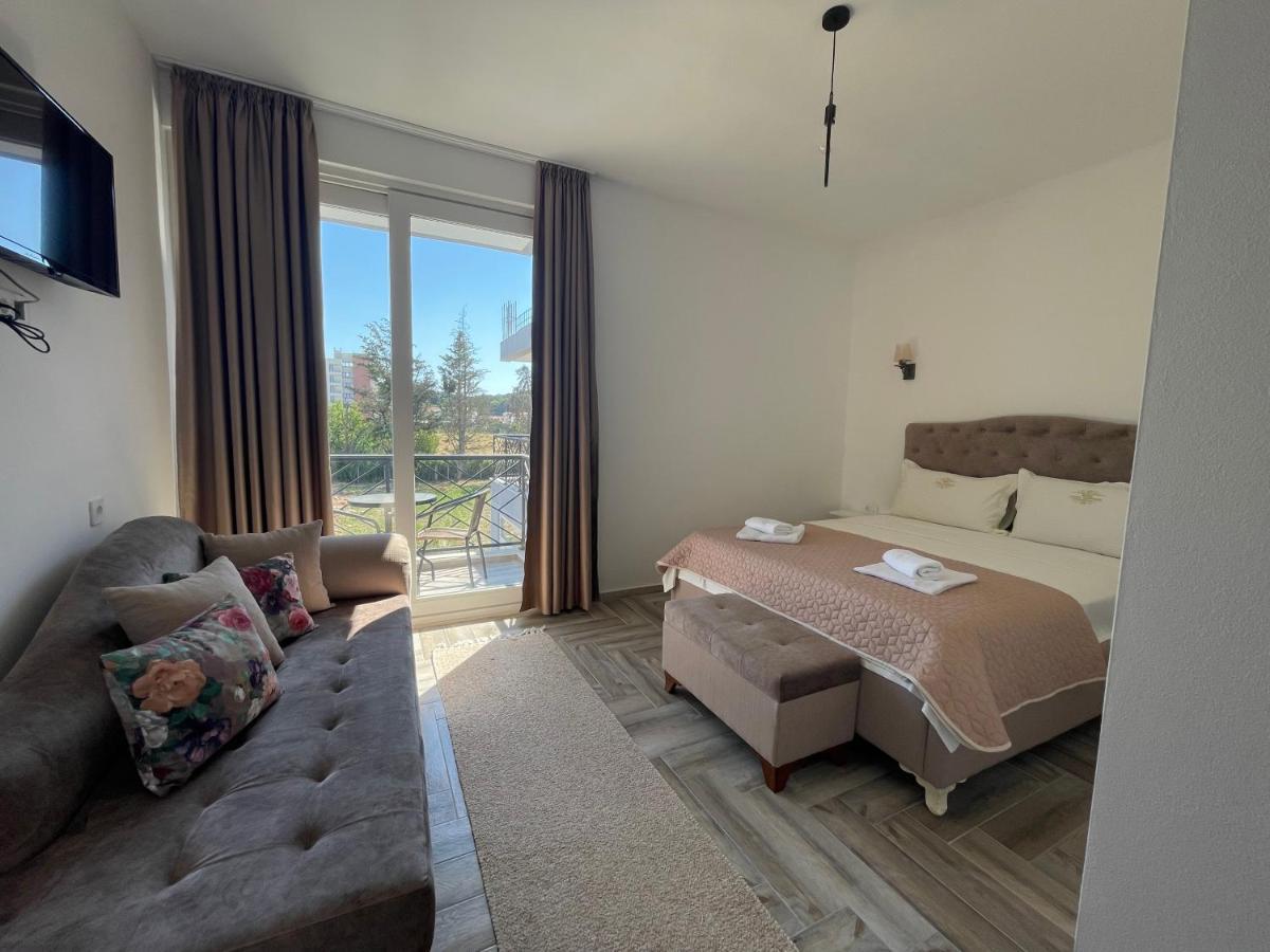 Belami Luxury Apartments Ulcinj Ngoại thất bức ảnh